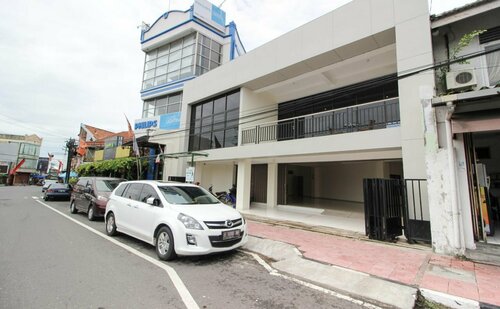 RedDoorz near Malioboro Mall 2, Prenota Hotel Yogyakarta Yogyakarta Province