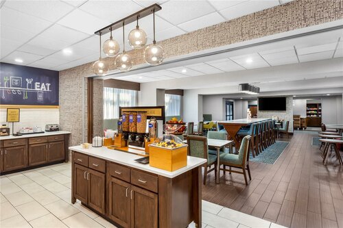 Hampton Inn University Area, Huntington, Wv, Забронировать Отель Отели Хантингтон с парковкой, рядом с Cabell Huntington Hospital, Парковка