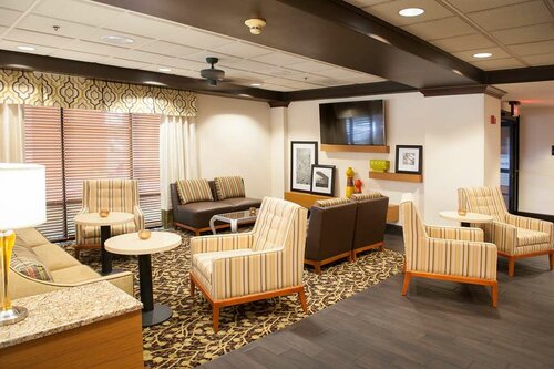 Hampton Inn Pensacola-Airport, Rezerwuj Hotel Pensacola Beach Panhandle Florida