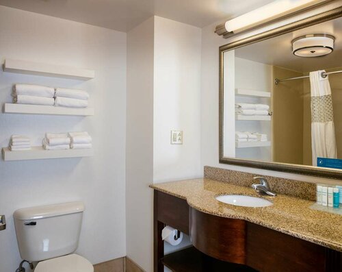 Hampton Inn & Suites Toledo-Perrysburg, Réserver Hôtel Rossford 