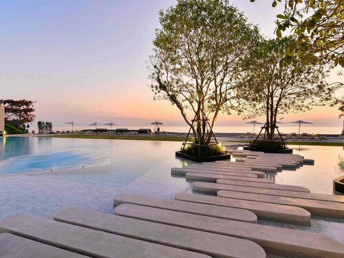 Veranda Resort Pattaya - MGallery Collection, Accor Hotel, Забронировать Курортный отель Отели На Джомтьен с парковкой, Парковка