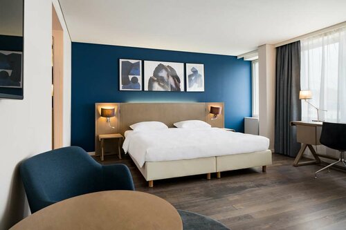 Park Inn by Radisson Antwerp City Centre, Забронировать Отель Отели Антверпена с завтраком, рядом с Городской парк Антверпена, Завтраки