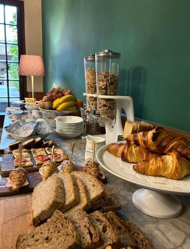 Art Hotel Pietrasanta, Забронировать Отель Отели Пьетрасанта с завтраком, Завтраки
