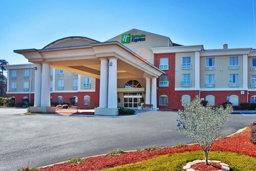 Holiday Inn Express and Suites Thomasville, an IHG Hotel, Prenota Hotel Thomasville Georgia