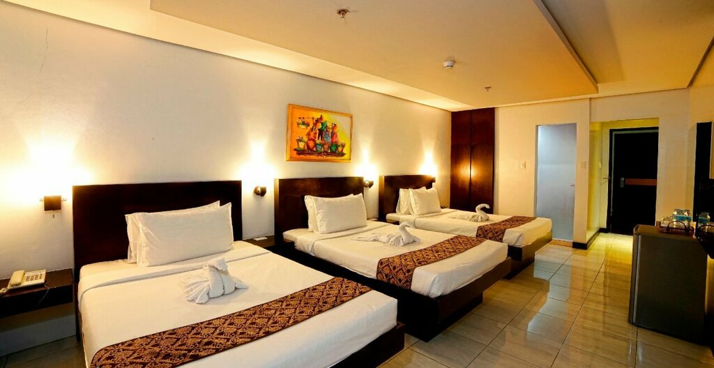 Ninong's Hotel