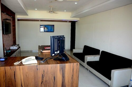 The New Holiday II, Book Hotel Mahesana Gujarat