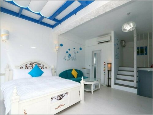 Chiaohsi Mediterranean Spa B&B, Забронировать Отель «постель и завтрак» Отели в центре Цзяоси, в центре, недорогие
