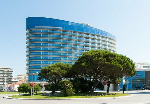 Eurostars Oasis Plaza, Забронировать Отель Фигейра-да-Фош Бейра-Алта