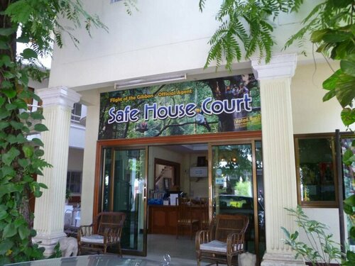 Safe House Court, Забронировать Отель Чиангмай провинция Чианг Май, рядом с Wat Lokmolee