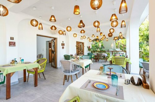 Zanzibar Lodge, Забронировать Отель Отели Острова Занзибара с парковкой, Парковка