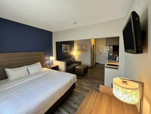 MainStay Suites Joliet I-80, Забронировать Отель Джолиет Chicago Southwest Suburbs