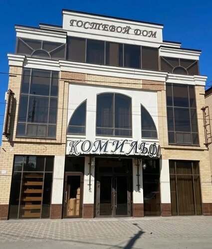 Комильфо, Забронировать Гостевой дом Отели Ейска с парковкой, Парковка