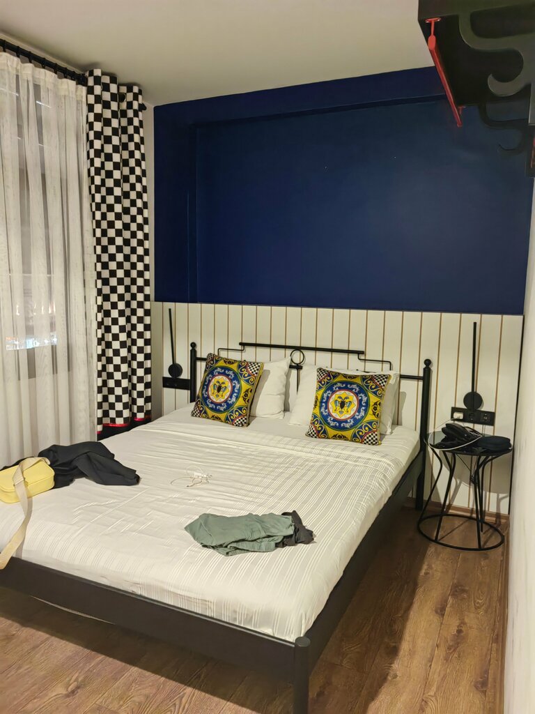 THINK HOTEL