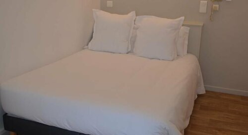Hôtel Les Corps Saints, Prenota Hotel Avignone ViaRhona