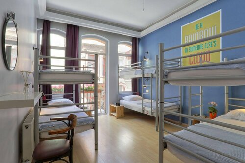 ‪Hush Hostel Lounge‬, Book Hostel / Vandrerhjem Kadıköy 