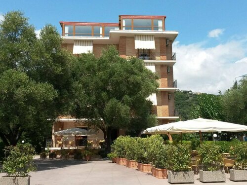 Hotel Orion, Забронировать Отель Отели Чиленто 4 звезды, 4*