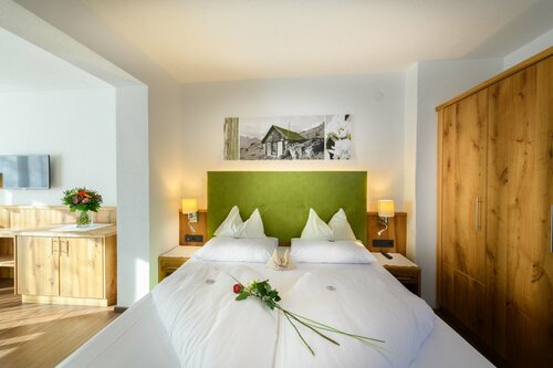 Wellnesshotel Schönruh - Только для взрослых, Забронировать Отель Отели Зефельд-ин-Тироля 4 звезды, рядом с Гольф-клуб Seefeld Golf Academy, 4*