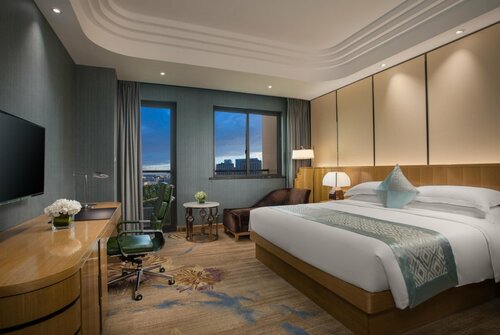 Wyndham Hangzhou East, Rezerwuj Hotel Hotele w Xiaoshan z Basenem, Basen