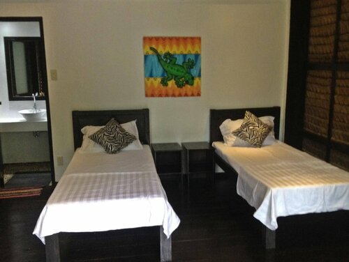 Love and Peace Deep Jungle and River Resort, Забронировать Курортный отель Отели Хонда-Бэй с парковкой, Парковка