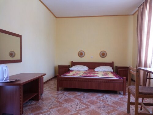 Olga, 예약 게스트하우스 수닥 