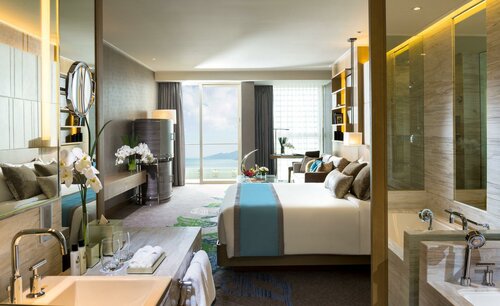 InterContinental Residences Nha Trang by IHG, Забронировать Отель Отели Нячанга с питанием, рядом с Торговый центр Nha Trang Centre, Пансион