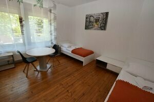 AB Apartment 82, Забронировать Апартаменты/квартира Апартаменты Штутгарта, рядом с Unterer Schlossgarten, Апартаменты/квартира