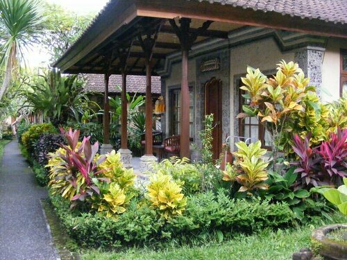 Jalan Jalan Villas & Spa, Забронировать Курортный отель Отели Убуд с завтраком, Завтраки