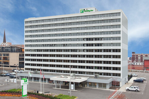Holiday Inn Columbus Dwtn-Capitol Square by IHG, Забронировать Отель Колумбус штат Огайо, рядом с Театр Огайо