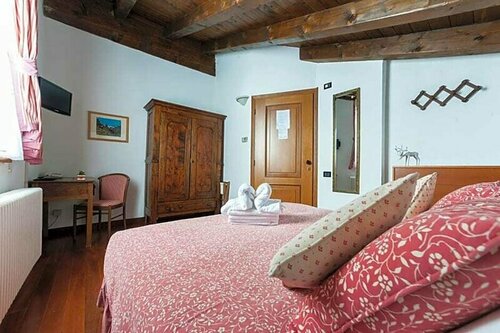 Hotel Baita Cretaz, Забронировать Отель Брей-Червиния Червиния