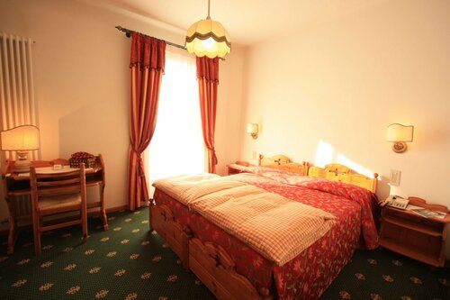Hotel Trieste, Забронировать Отель Кортина-д'Ампеццо Кадоре