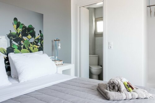 Sea Rock & Sky Private Residence, Забронировать Гостевой дом Гостевые дома Мерчия, рядом с Пляж Мерчиа, Гостевой дом
