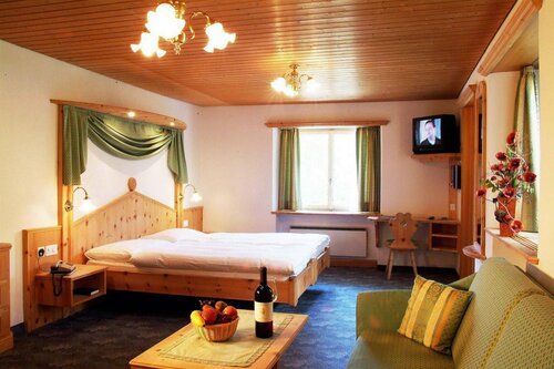 Hotel Astras, Reserva ahora Hotel Scuol Grisones