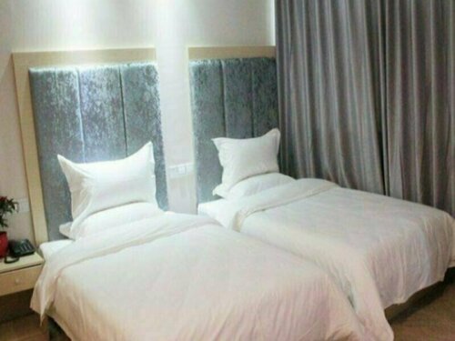 Kaifeng Dong Jing International Business Hotel, Book Hotel Kaifeng Henan