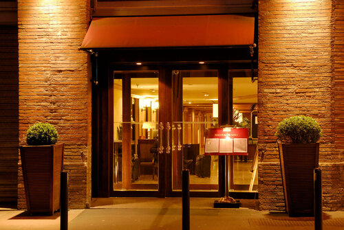 Plaza Hotel Capitole Toulouse, Забронировать Отель Отели Верхней Гаронны 4 звезды, 4*