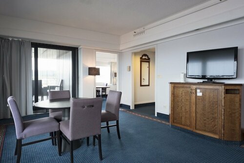 Dronningen Hotel, Book Hotel Hoteller i Southern Norway med morgenmad, Morgenmad