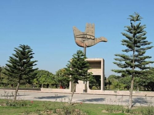 OYO 15523 Hotel JD Inn, Book Hotel Mohali Punjab