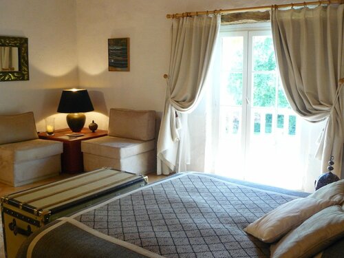 Château Larroze - Chambres de Charme, Réserver Hôtel Cahuzac-sur-Vere Tarn