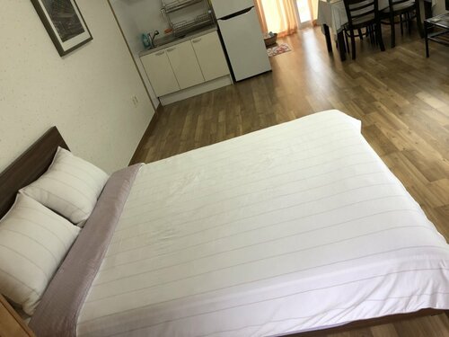 Izmir Pension, Reserva ahora Hostal o pensión Gangneung Gangwon