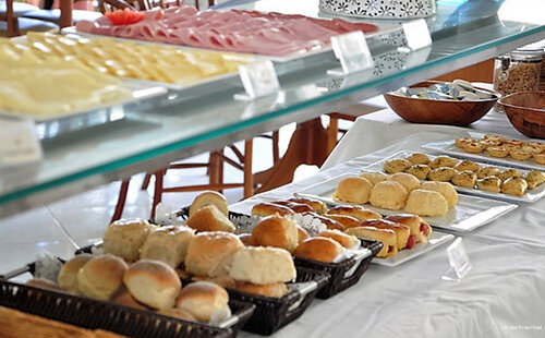 Via Mar Praia Hotel, Reservar Hotel Hotéis em Aracaju com pequeno-almoço, Café da manhã