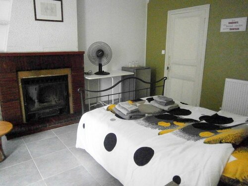 Le Charhido, Rezerwuj Hotel Hotele w Charente-Maritime z basenem, Basen