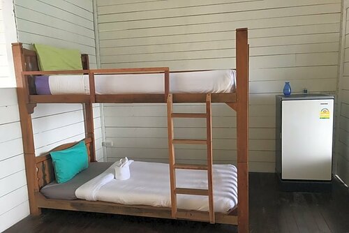 At Rimnam Chan Hostel, Забронировать Хостел Хостелы Chanthaburi Province, Хостел