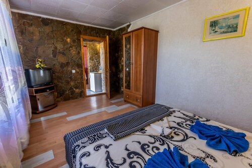 Meganom, Reservar Hotel  