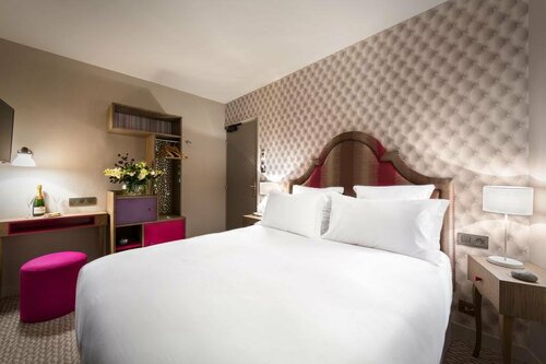 Hôtel La Parizienne - Proche Montparnasse, Забронировать Отель Отели Парижа 3 звезды, рядом с Станция метро Sèvres-Babylone, 3*
