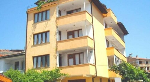 Guest House Ranuli, Забронировать Гостевой дом Приморско 