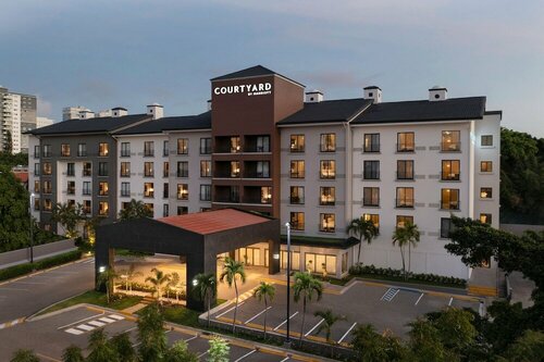 Courtyard by Marriott Santo Domingo, Забронировать Отель Санто-Доминго провинция Санто-Доминго