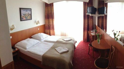 Fenyves Panorama, Boek Hotel Pécs 