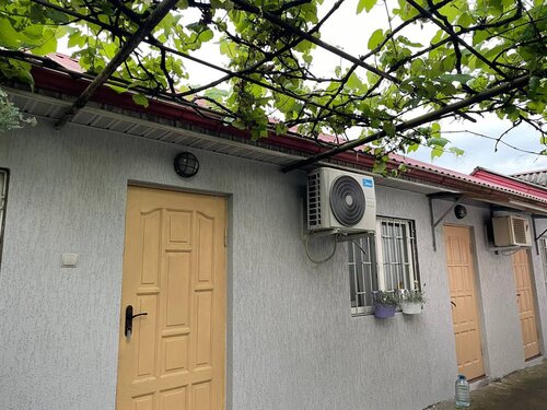 Timur Guest house, Rezerwuj Pensjonat Suchumi Abchazja