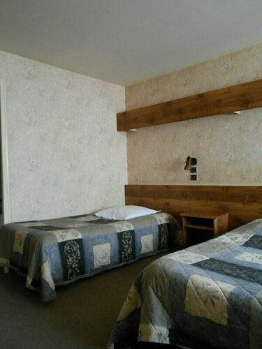 Hôtel Du Jura, Book Hotel Billige hoteller i Burgund