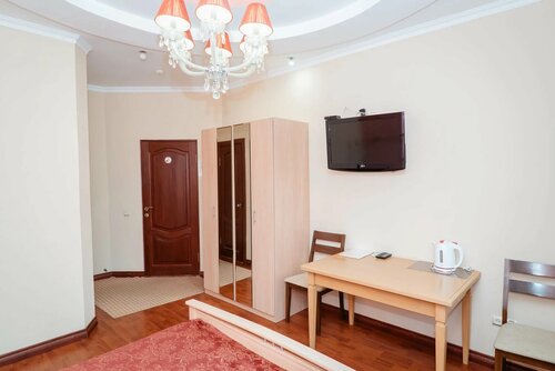 Korona Hotel, Rezerwuj Hotel Sarapul Udmurtia