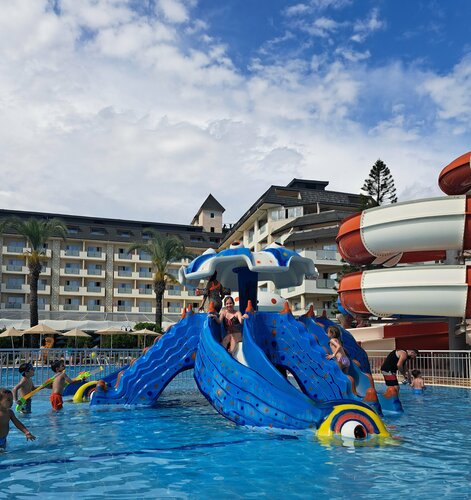 MC Arancia Resort Hotel, Забронировать Курортный отель Отели Конаклы с завтраком, рядом с Культурный парк Аллэтиноглу, Завтраки